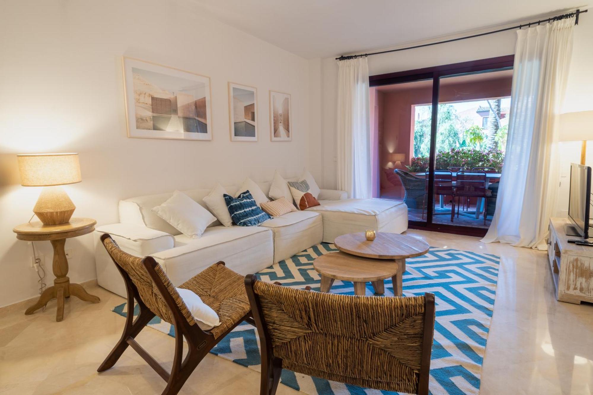 3+1 Bed Apartment, 100M Away From The Beach 마르베야 외부 사진